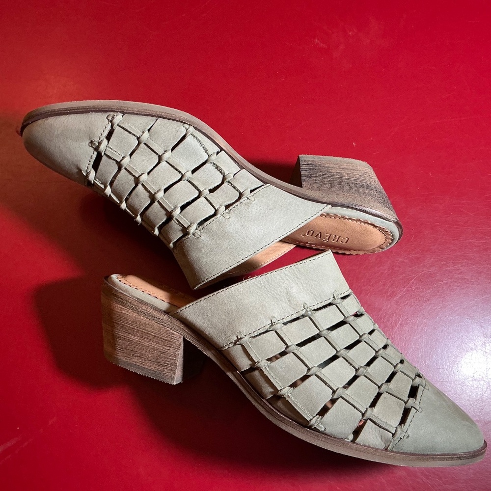 Mule Slides 8 leather woven Sage Green Slip-On Clogs Coastal Boho Resort Crevo - Picture 3 of 15